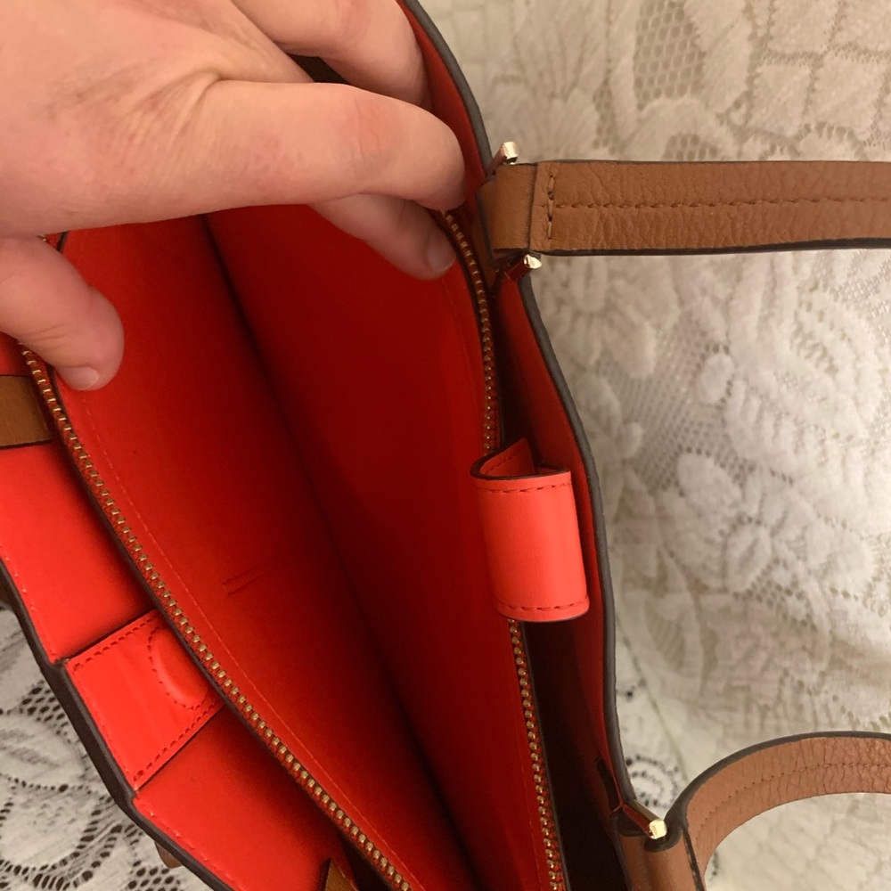 SOLD Kate Spade Hayes Large Tote Bag/ Purse - Picture 6 of 10